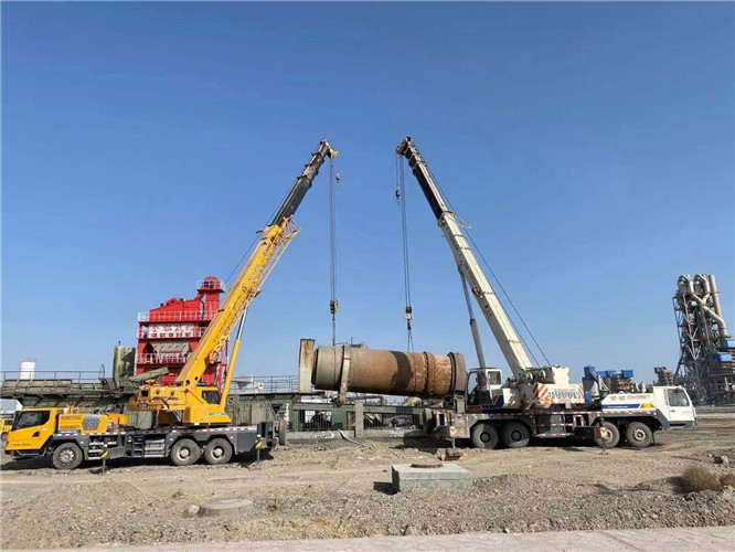 若尔盖县吊车随车吊出租使用场景介绍